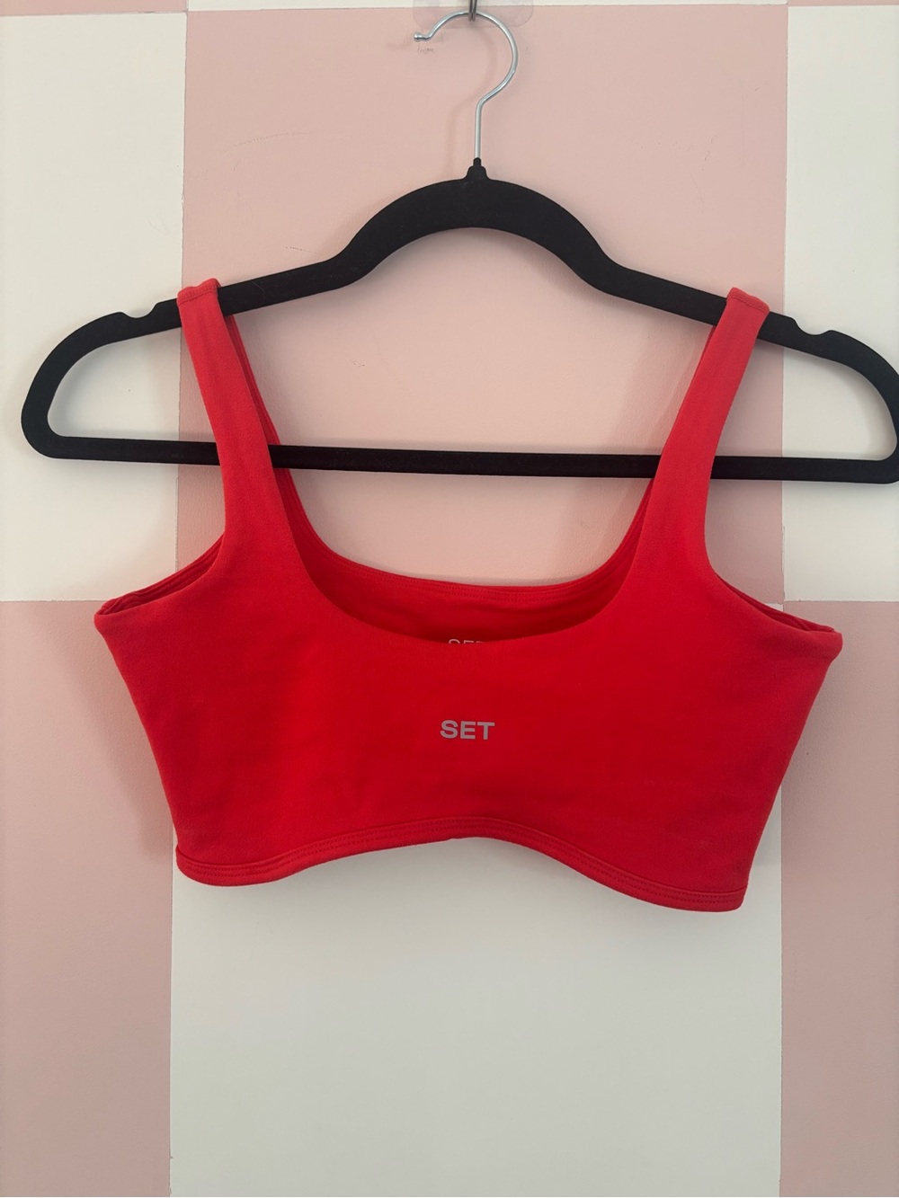 SET Active Red Bra & High-Rise Leggings Set - Picture 5 of 7